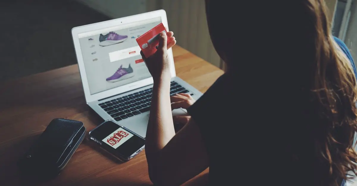 Comment dénicher des bonnes affaires en ligne : astuces et stratégies